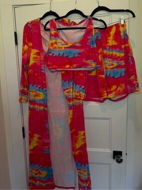Women's Tie-Dye Tank Top Set in Pink, Yellow & Blue